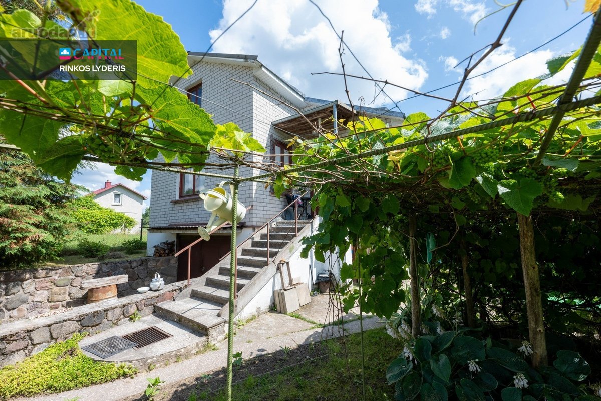 Erdvus Sodo Namas Su 12 A Sklypu Gamtos - nuotraukos Nr. 2