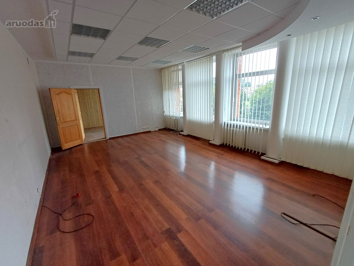Pastatų kompleksas su žemės sklypu - nuotraukos Nr. 25
