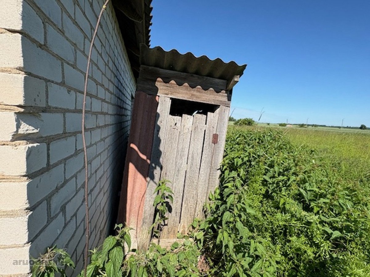 Gyvenamasis namas su žemės sklypu ir - nuotraukos Nr. 24