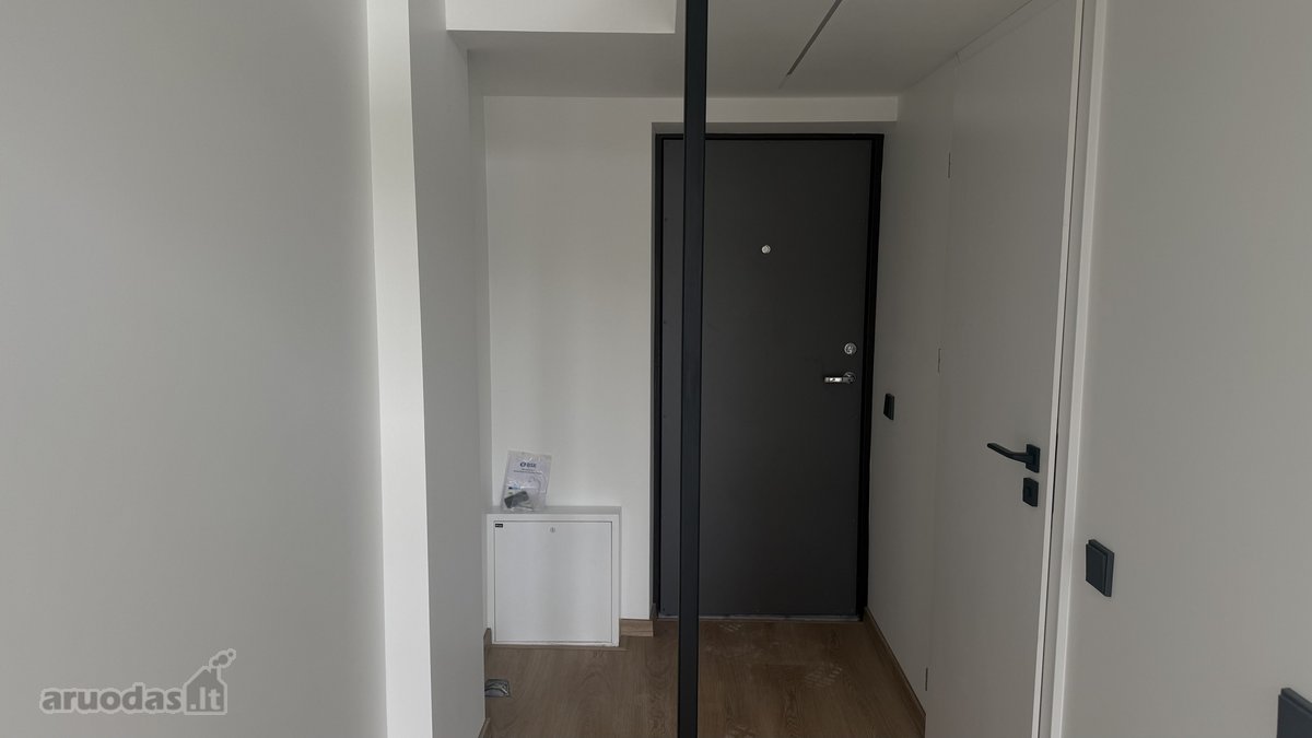 Parduodamos patalpos su dviem atskirais - nuotraukos Nr. 13