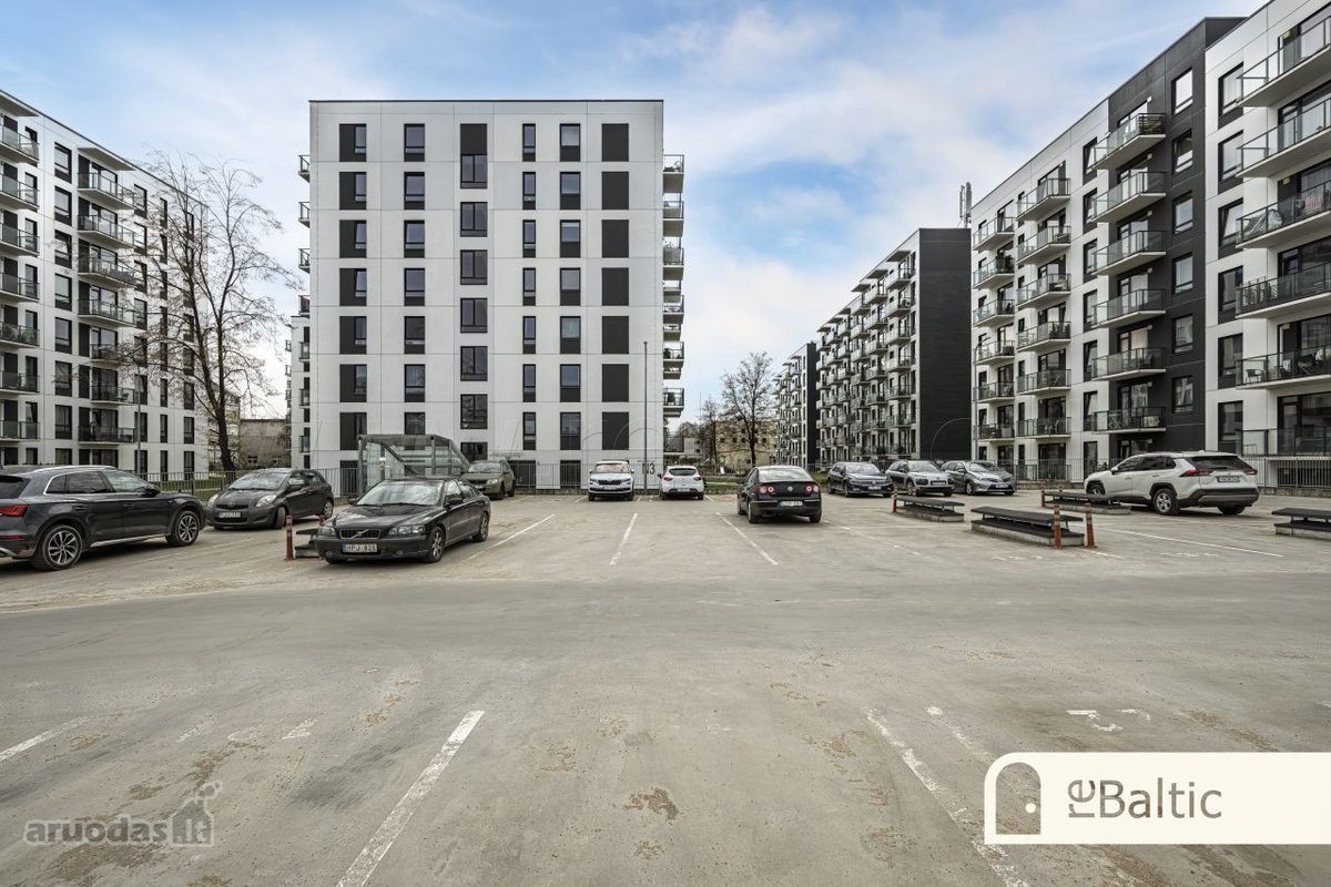 Stilingai įrengtas, jaukus ir šviesus 3 - nuotraukos Nr. 21