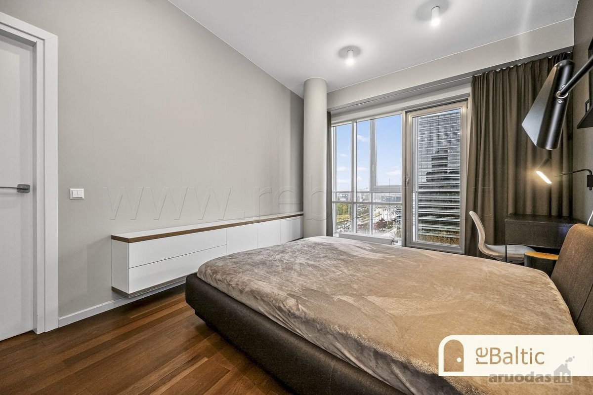 Stilingi apartamentai su puikiu vaizdu pro - nuotraukos Nr. 21