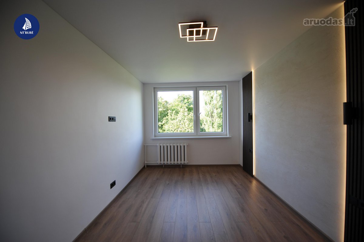 Dalinai Renovuotame Name Parduodamas erdvus 2 - nuotraukos Nr. 8