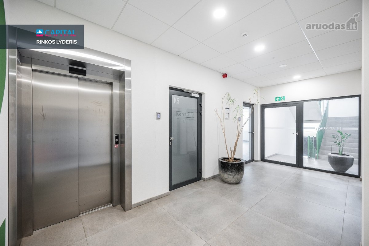 Modernios administracinės paskirties patalpos - nuotraukos Nr. 19