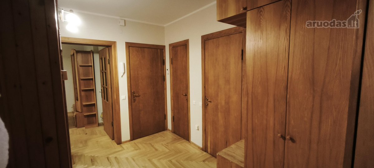 Išnuomojamas 3 kambarių butas Žaliakalnyje. - nuotraukos Nr. 2