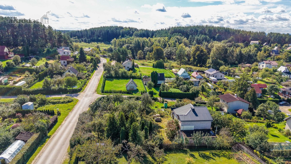Parduodamas Erdvus Sodo Namas Ramioje, - nuotraukos Nr. 49