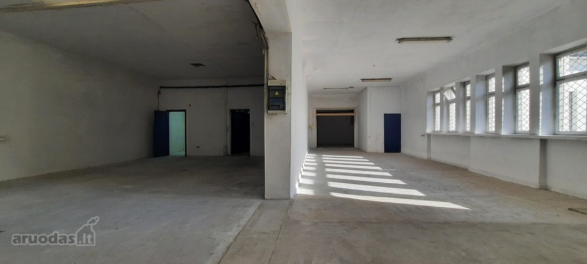 Nuomojamas 1000 m² Komercinis Objektas Su 40 - nuotraukos Nr. 14