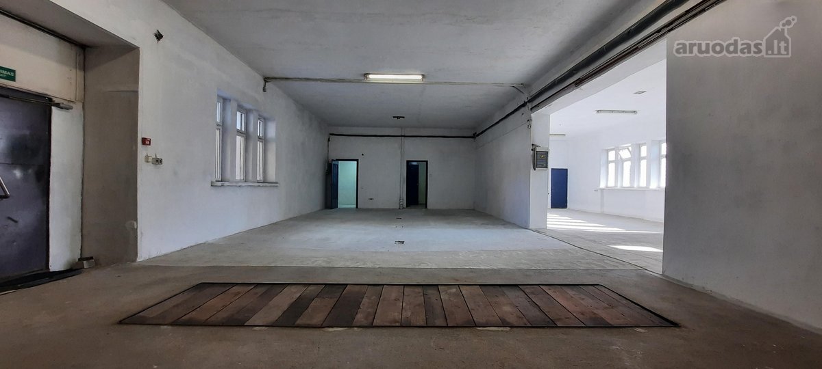 Nuomojamas 1000 m² Komercinis Objektas Su 40 - nuotraukos Nr. 15