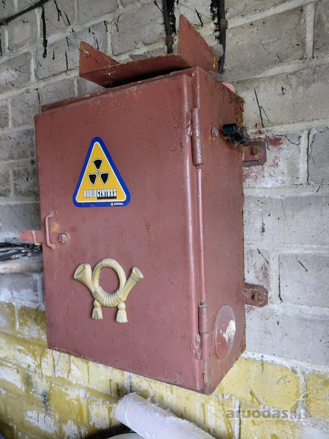 Tvarkingas garažas su duobe yra elektra (220v - nuotraukos Nr. 2