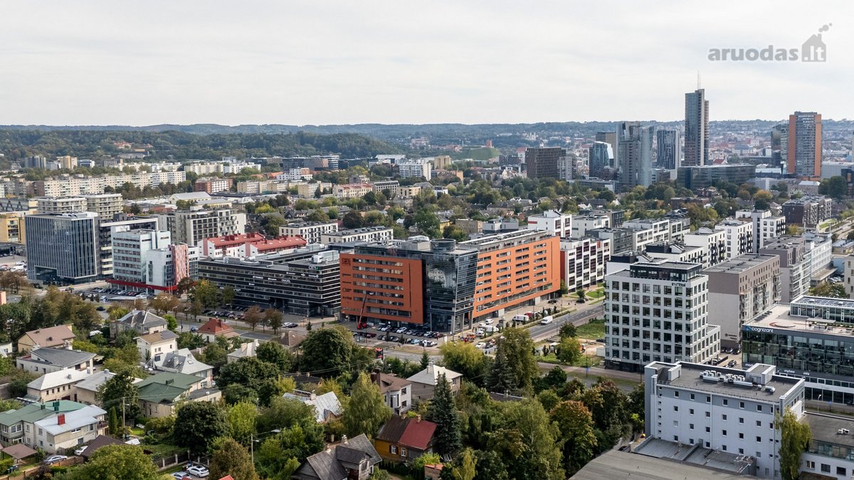 Erdvus 3 Kambarių Butas Su Galimybe - nuotraukos Nr. 35