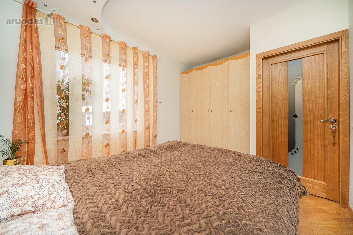 Parduodamas jaukus, šviesus 3 kambarių butas - nuotraukos Nr. 6