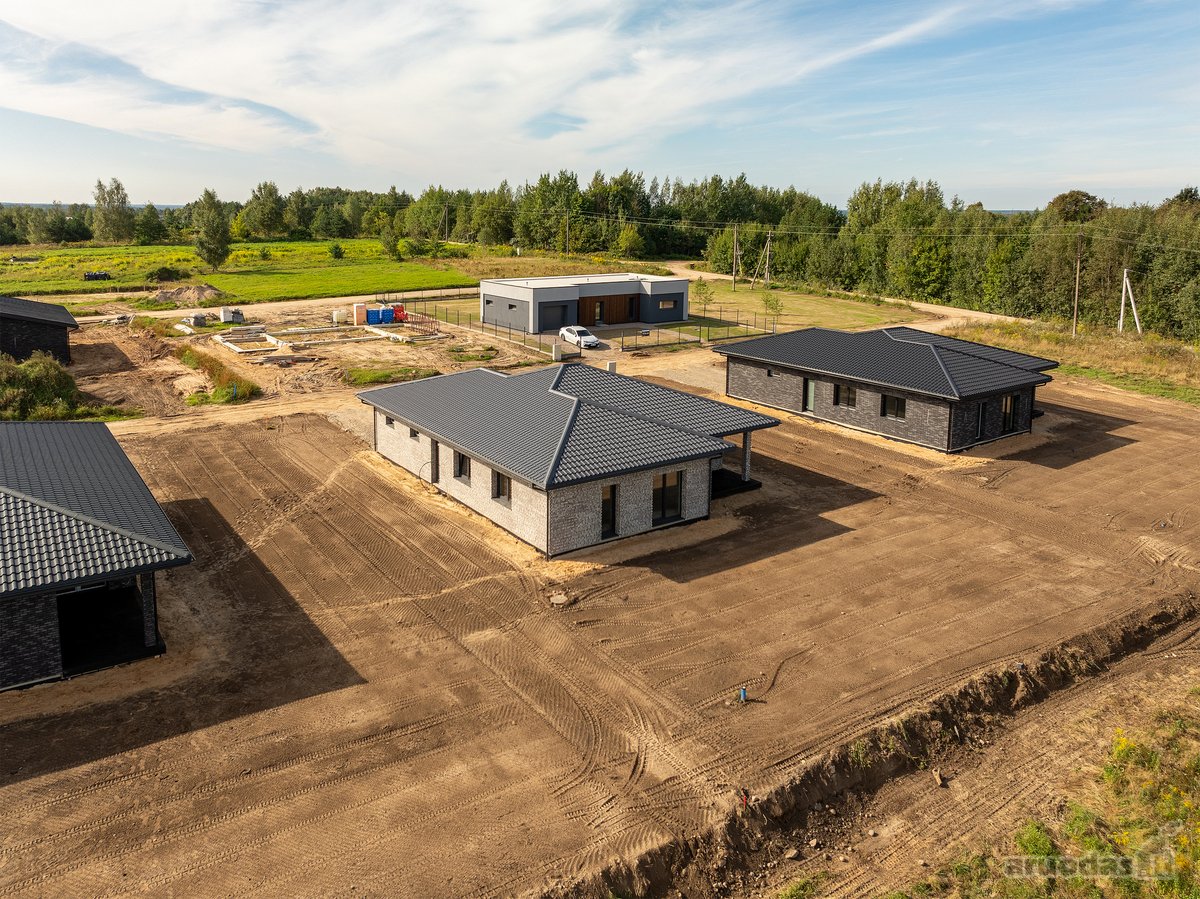 Parduodamas Kokybiškas, Modernus Vieno Aukšto - nuotraukos Nr. 15