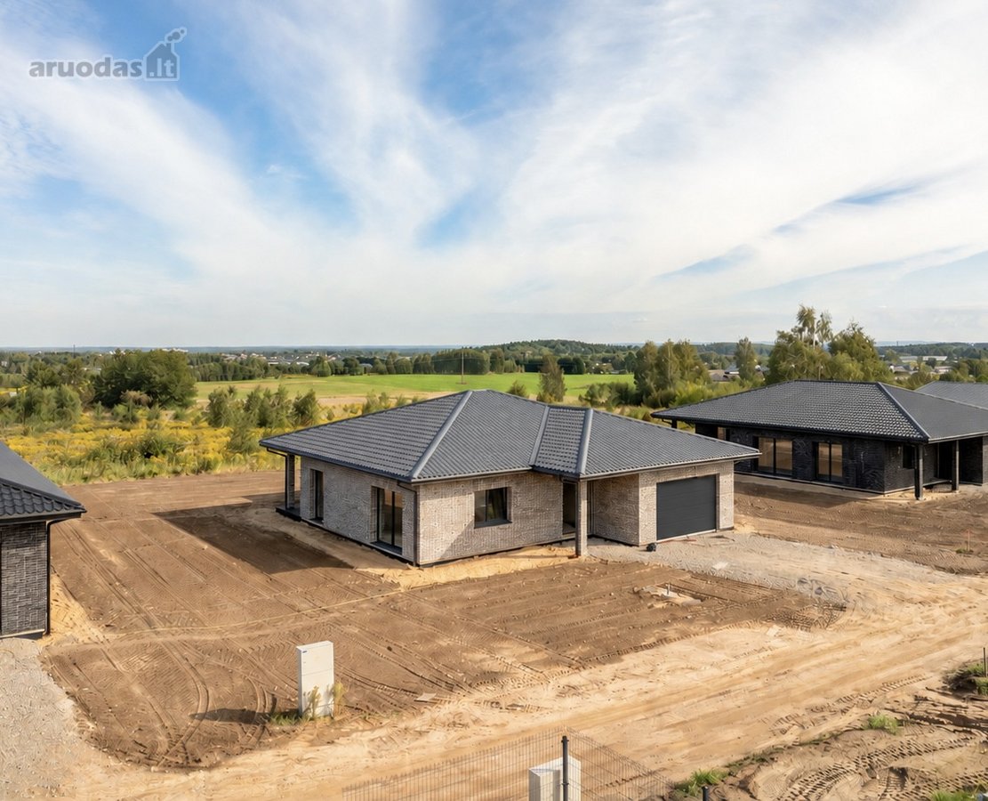 Parduodamas Kokybiškas, Modernus Vieno Aukšto - nuotraukos Nr. 5