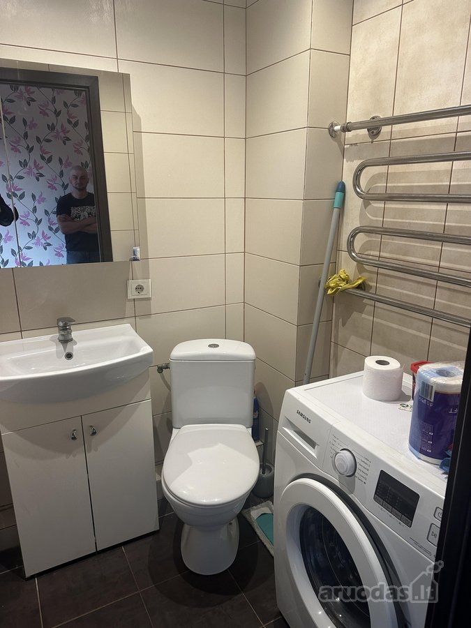 Namas dalinai renovuotas. Butas ne kampinis, - nuotraukos Nr. 10