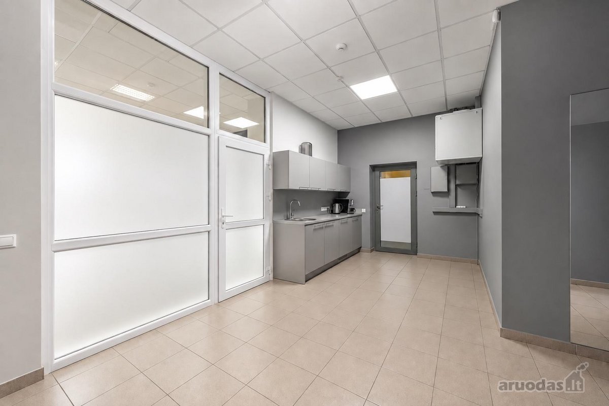 130 M² Komercinės Patalpos Vilniaus Centre  - nuotraukos Nr. 9