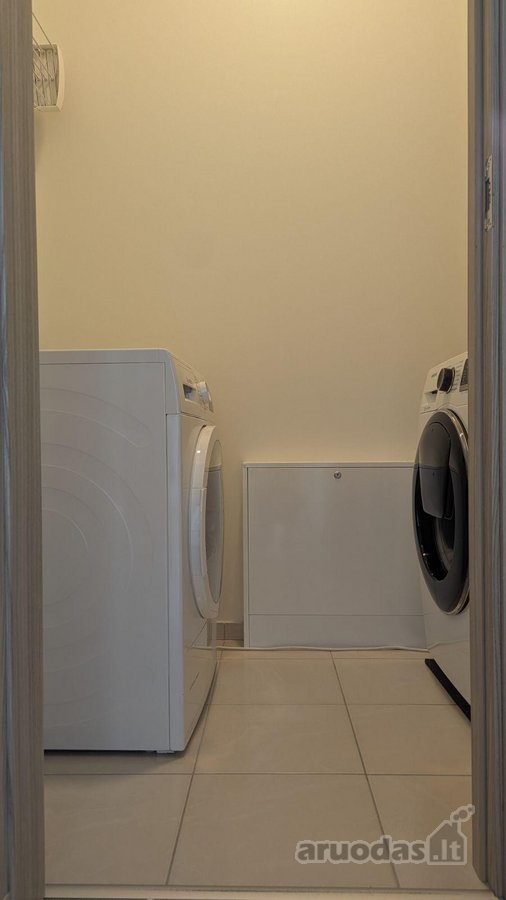 Parduodamas Erdvus Ir Pilnai Įrengtas 4 - nuotraukos Nr. 23