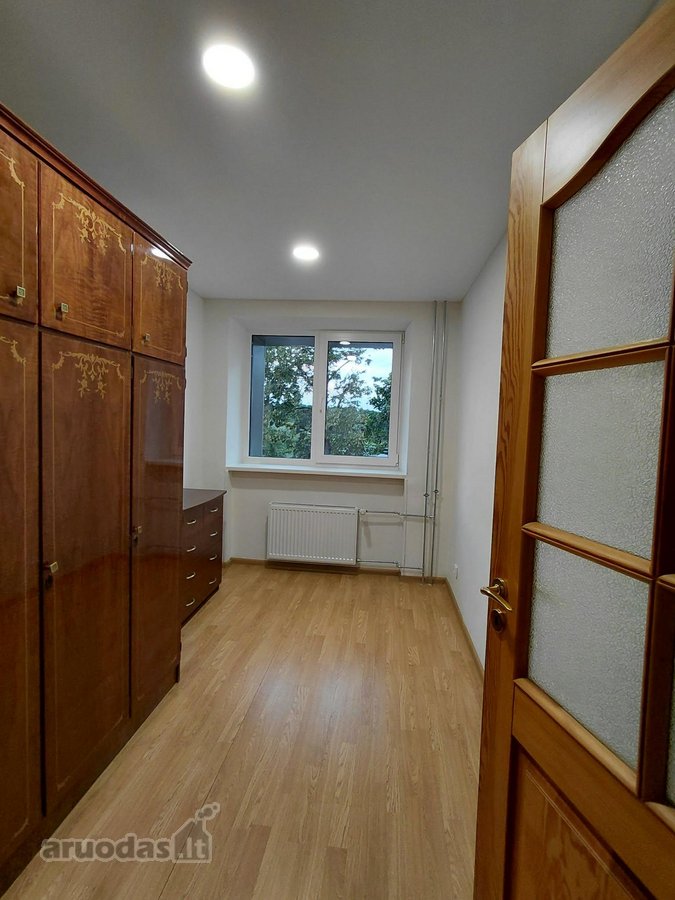 Išnuomojamas naujai suremontuotas 2 kambarių - nuotraukos Nr. 8