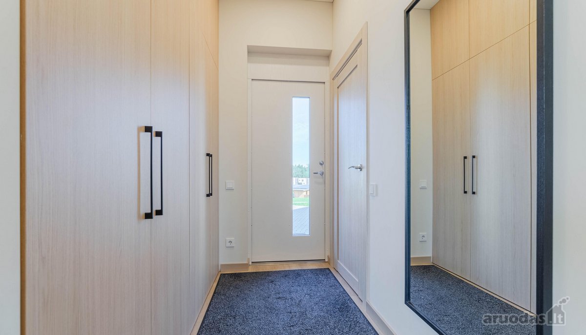 Nuomojamas moderniai įrengtas namas saugioje - nuotraukos Nr. 11