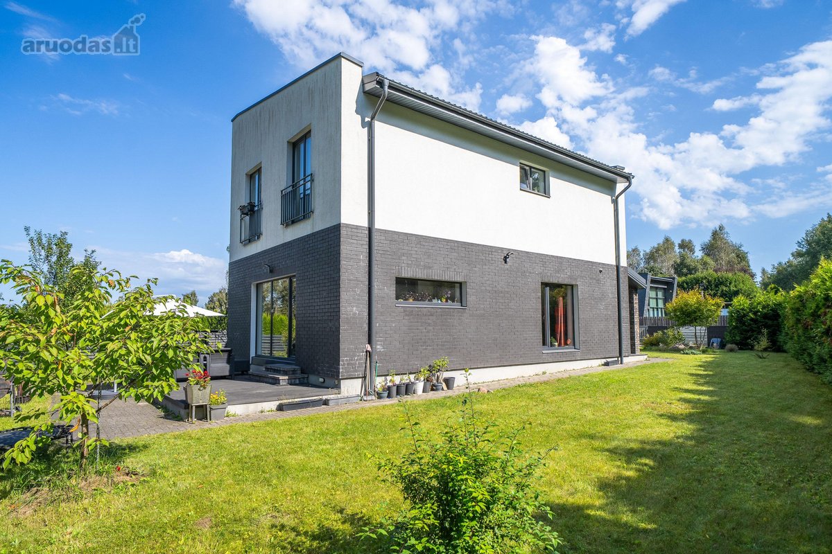 Parduodamas erdvus, patogus šeimai, dviejų - nuotraukos Nr. 57