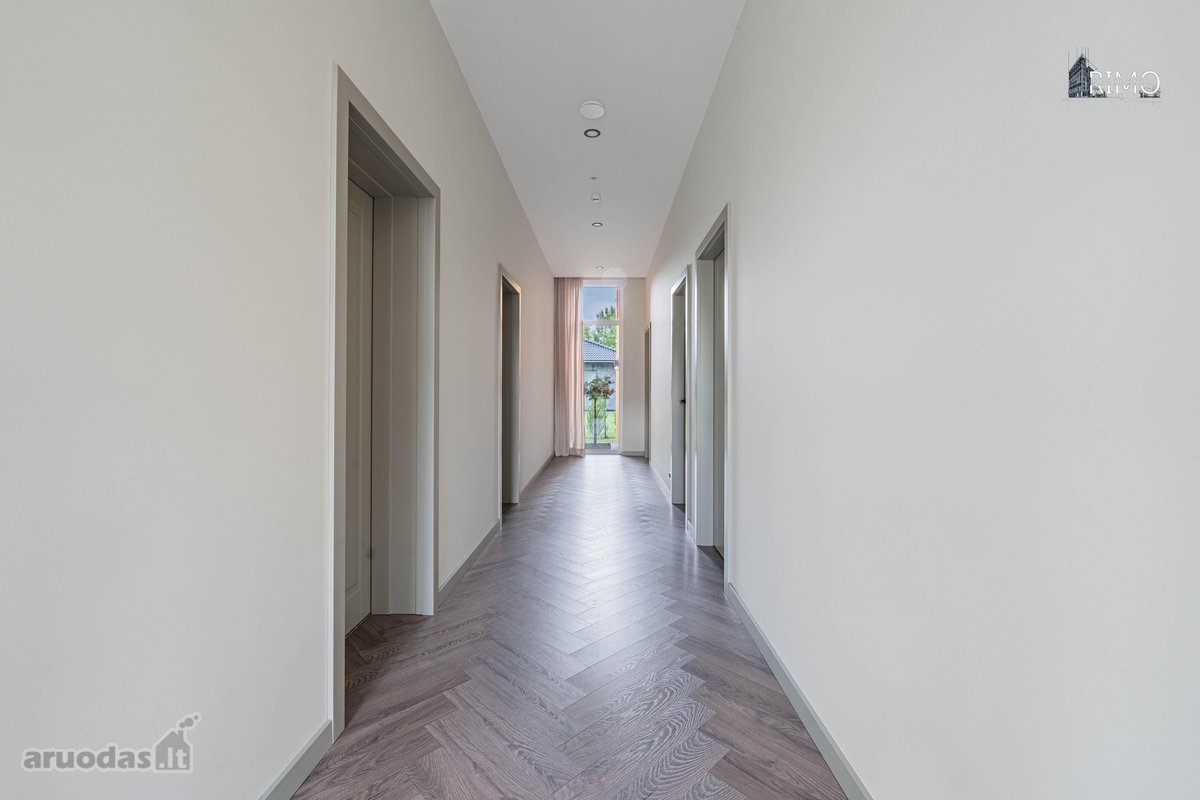 Parduodamas Kokybiškai Įrengtas 196 M² Namas - nuotraukos Nr. 39