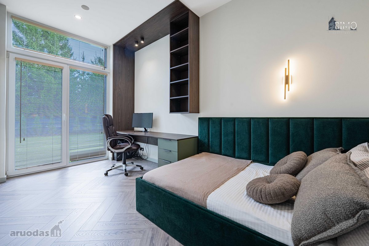 Parduodamas Kokybiškai Įrengtas 196 M² Namas - nuotraukos Nr. 46