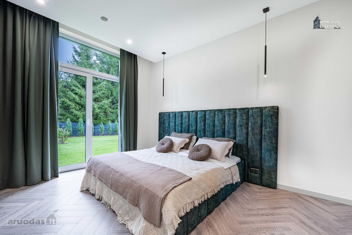 Parduodamas Kokybiškai Įrengtas 196 M² Namas - nuotraukos Nr. 54
