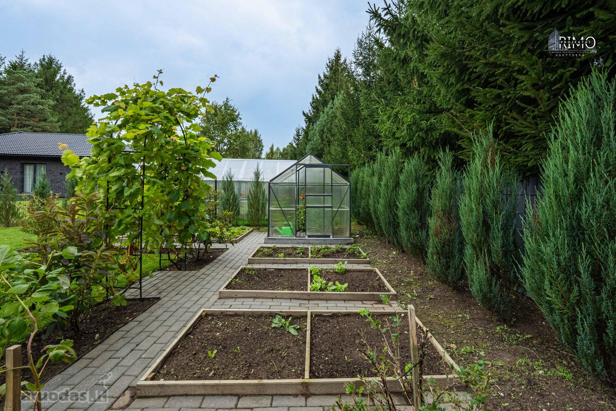 Parduodamas Kokybiškai Įrengtas 196 M² Namas - nuotraukos Nr. 59