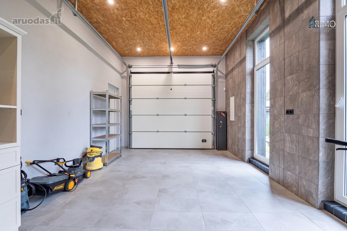 Parduodamas Kokybiškai Įrengtas 196 M² Namas - nuotraukos Nr. 65