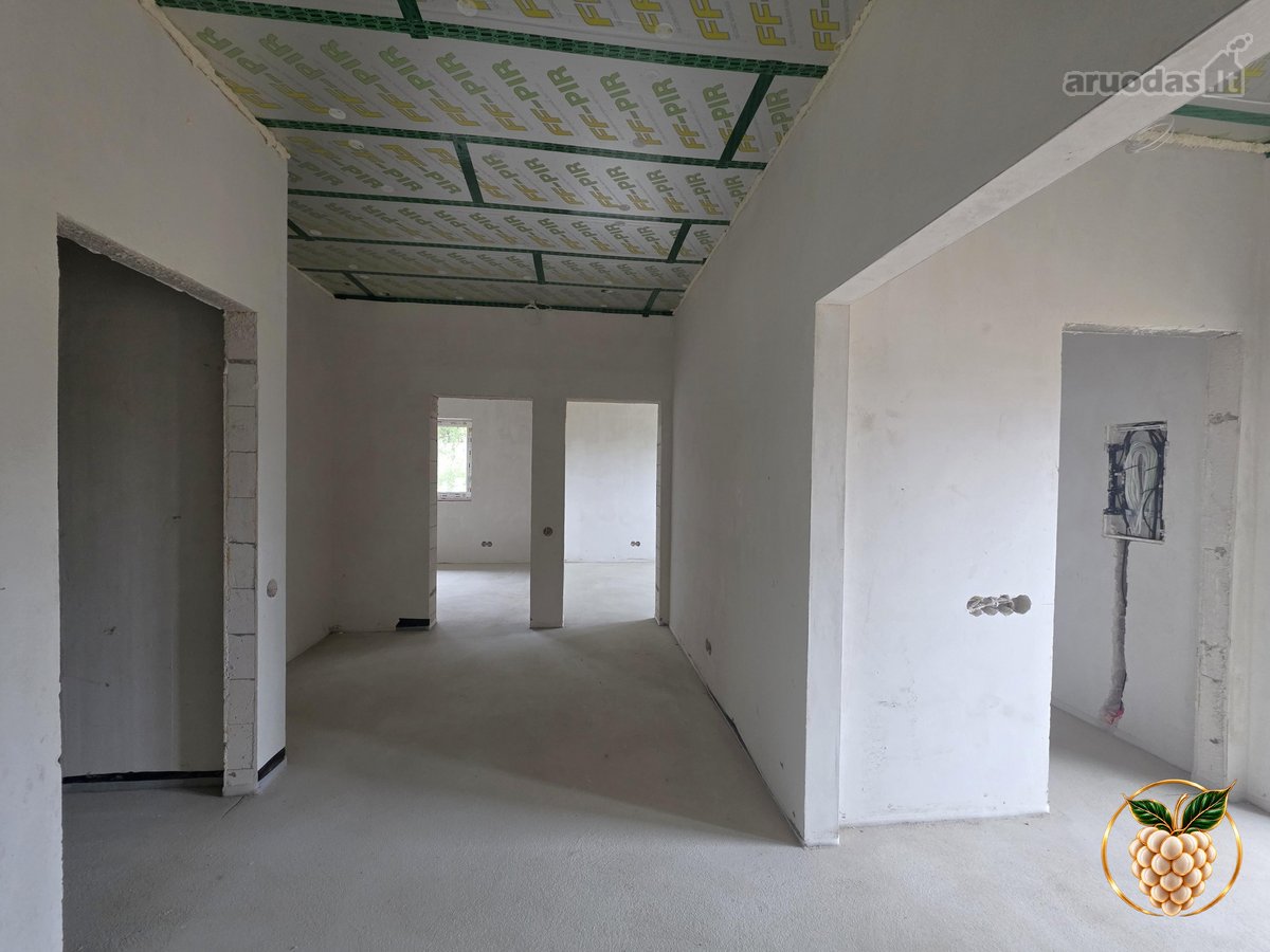 Erdvus 125,18 M² Namas 15 Arų Sklype 3 - nuotraukos Nr. 14