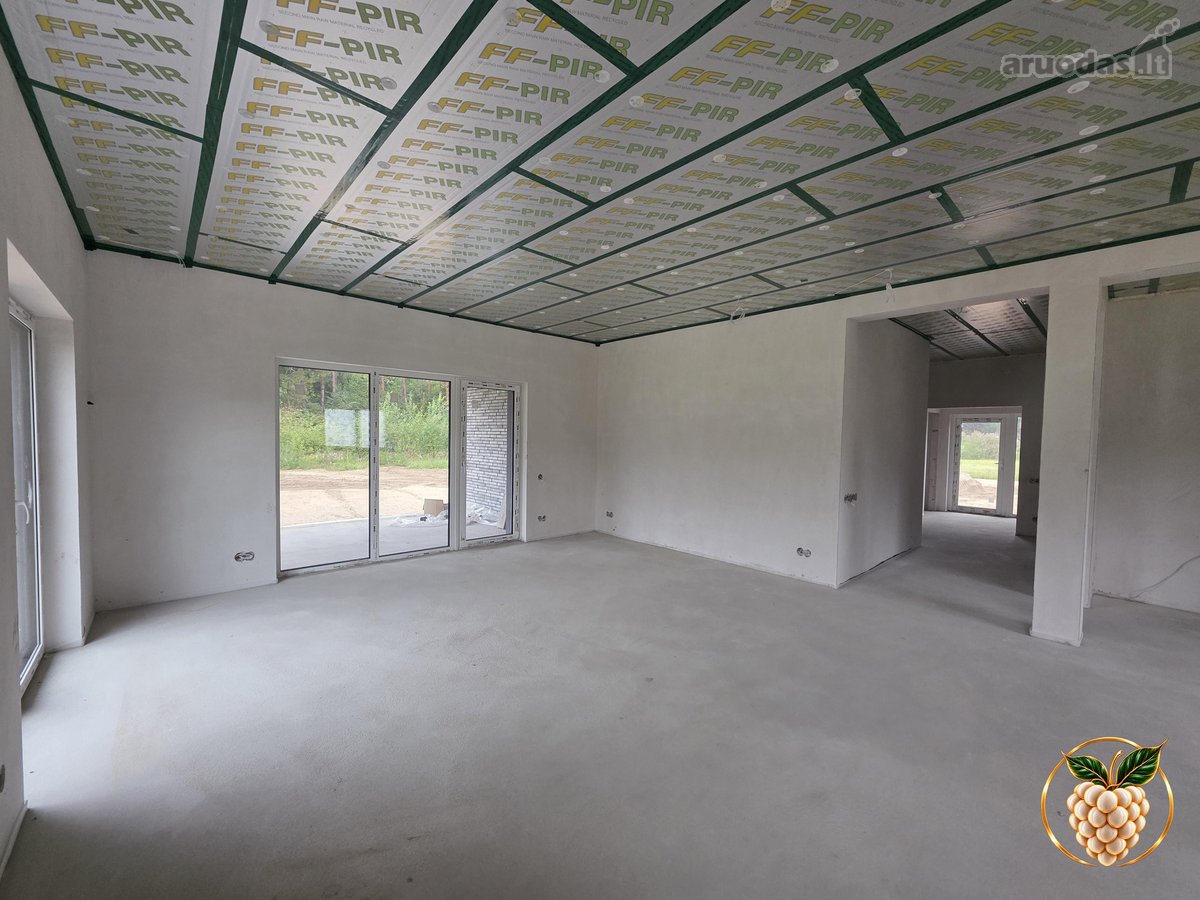 Erdvus 125,18 M² Namas 15 Arų Sklype 3 - nuotraukos Nr. 13