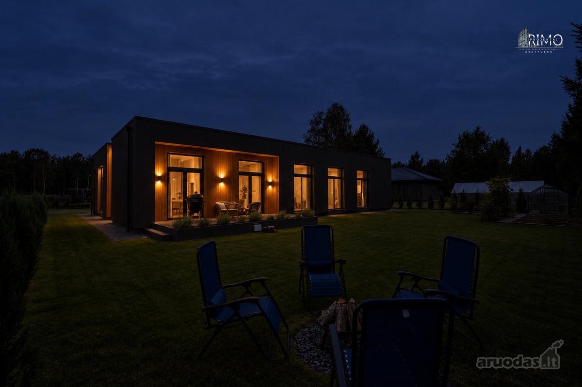 Parduodamas Kokybiškai Įrengtas 196 M² Namas - nuotraukos Nr. 2
