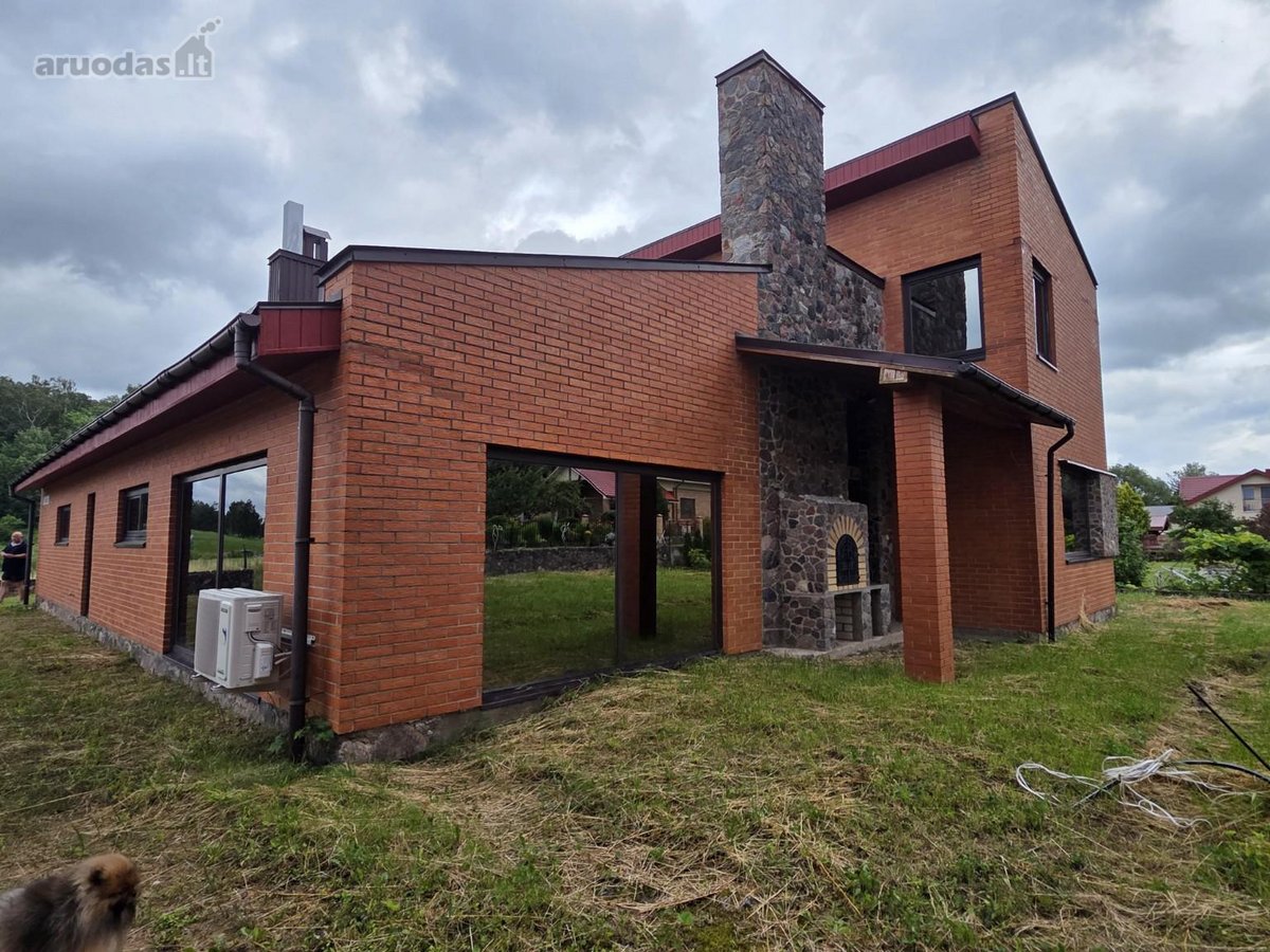 Parduodamas Išskirtinės Architektūros Namas - nuotraukos Nr. 3