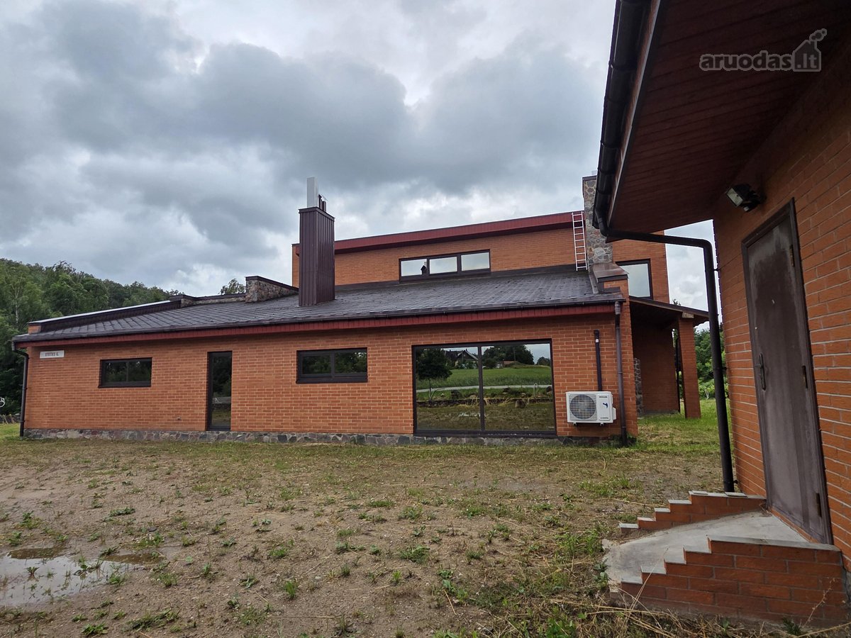 Parduodamas Išskirtinės Architektūros Namas - nuotraukos Nr. 9