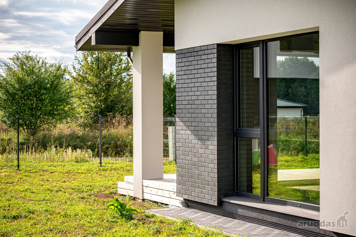 Erdvus 175 M² Vienbutis Namas Su Garažu Ir 10 - nuotraukos Nr. 7