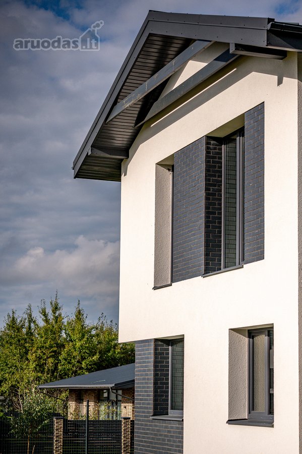 Erdvus 175 M² Vienbutis Namas Su Garažu Ir 10 - nuotraukos Nr. 23