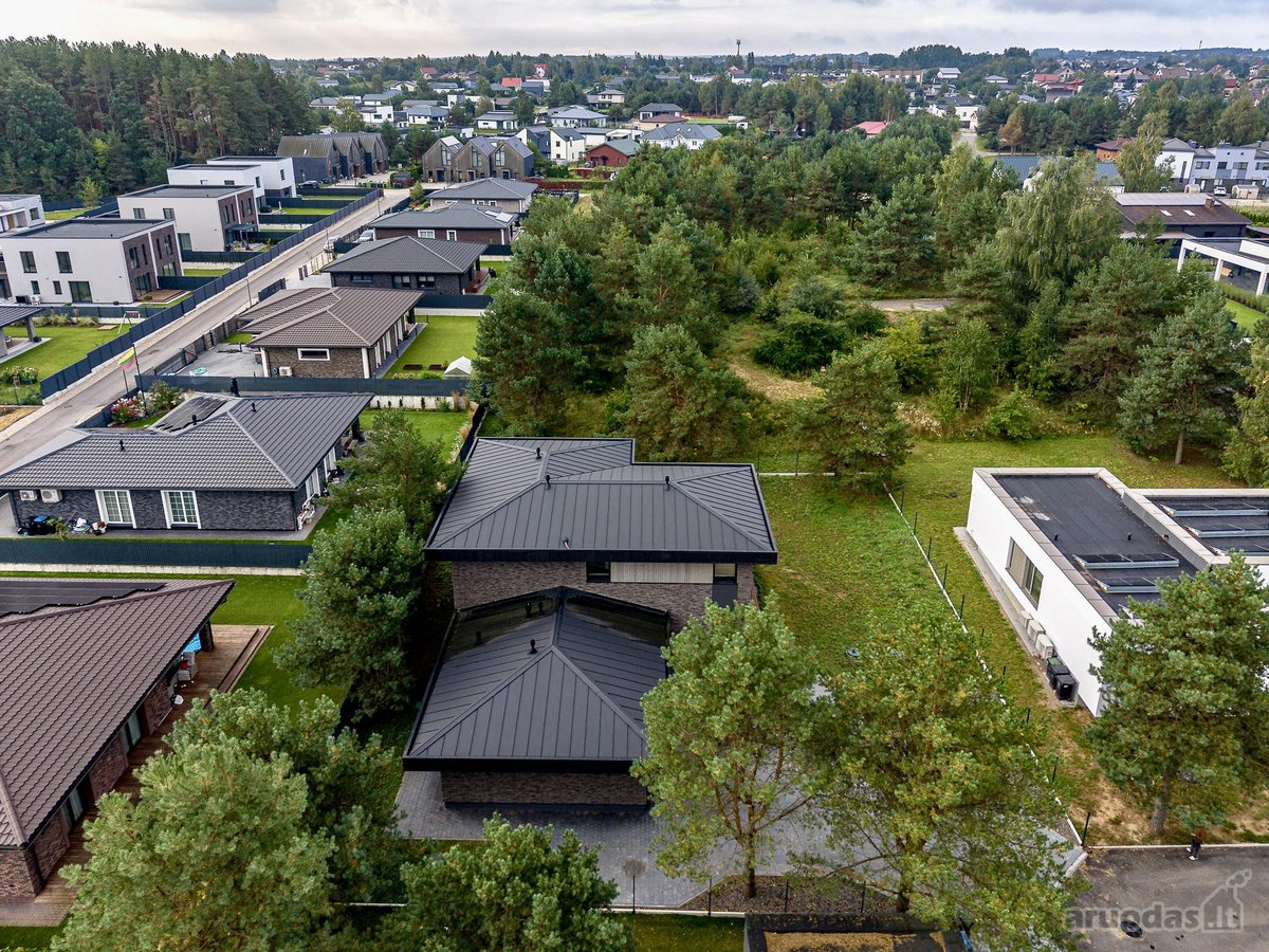Kokybiškai įrengtas A++ klasės namas - nuotraukos Nr. 14