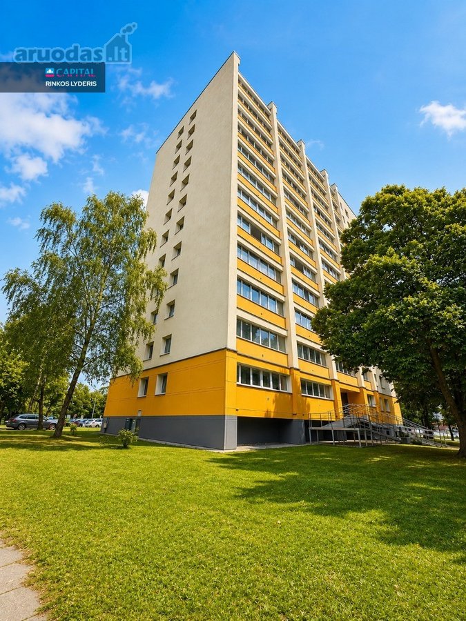 Parduodamas 3 kambarių butas renovuotame name - nuotraukos Nr. 2