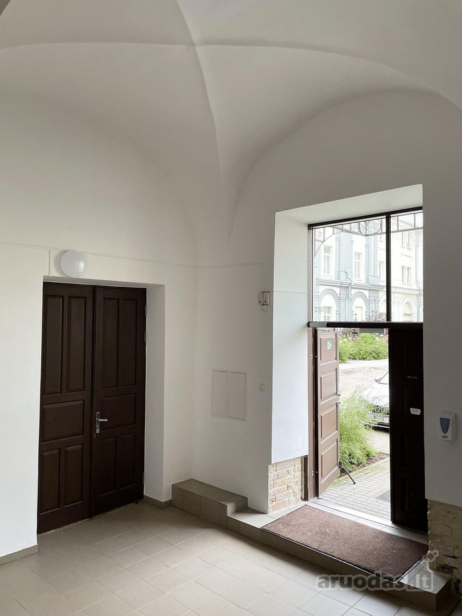 48 m² Patalpos Istoriniame Komplekse  M. K. - nuotraukos Nr. 3