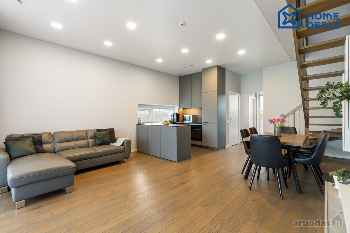 Tarandėje parduodamas 99,33 m² dviejų aukštų - nuotraukos Nr. 2