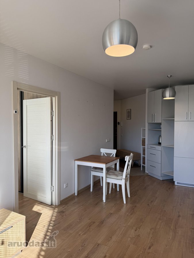 Šviesus, pilnai įrengtas 2 kambarių 40 m² - nuotraukos Nr. 8
