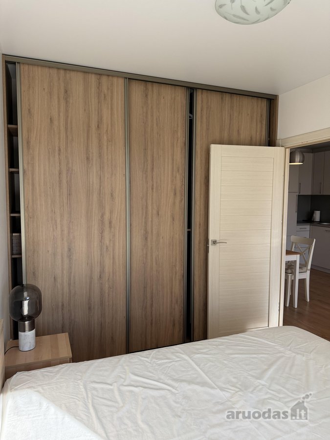Šviesus, pilnai įrengtas 2 kambarių 40 m² - nuotraukos Nr. 9