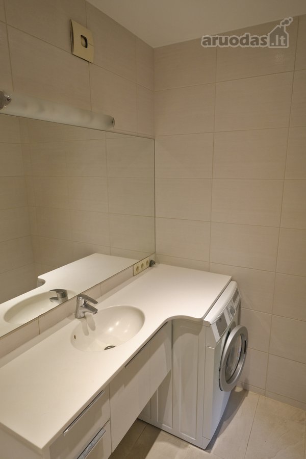 Nuomojamas šviesus ir jaukus butas, puikiai - nuotraukos Nr. 8