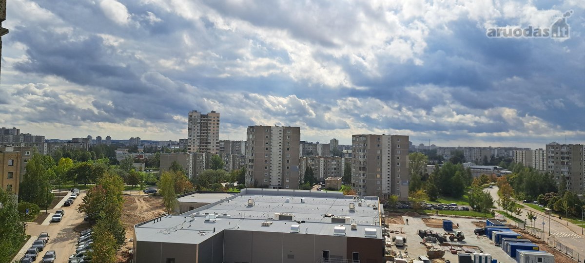 Šviesus ir šiltas butas su įspūdinga panorama - nuotraukos Nr. 3