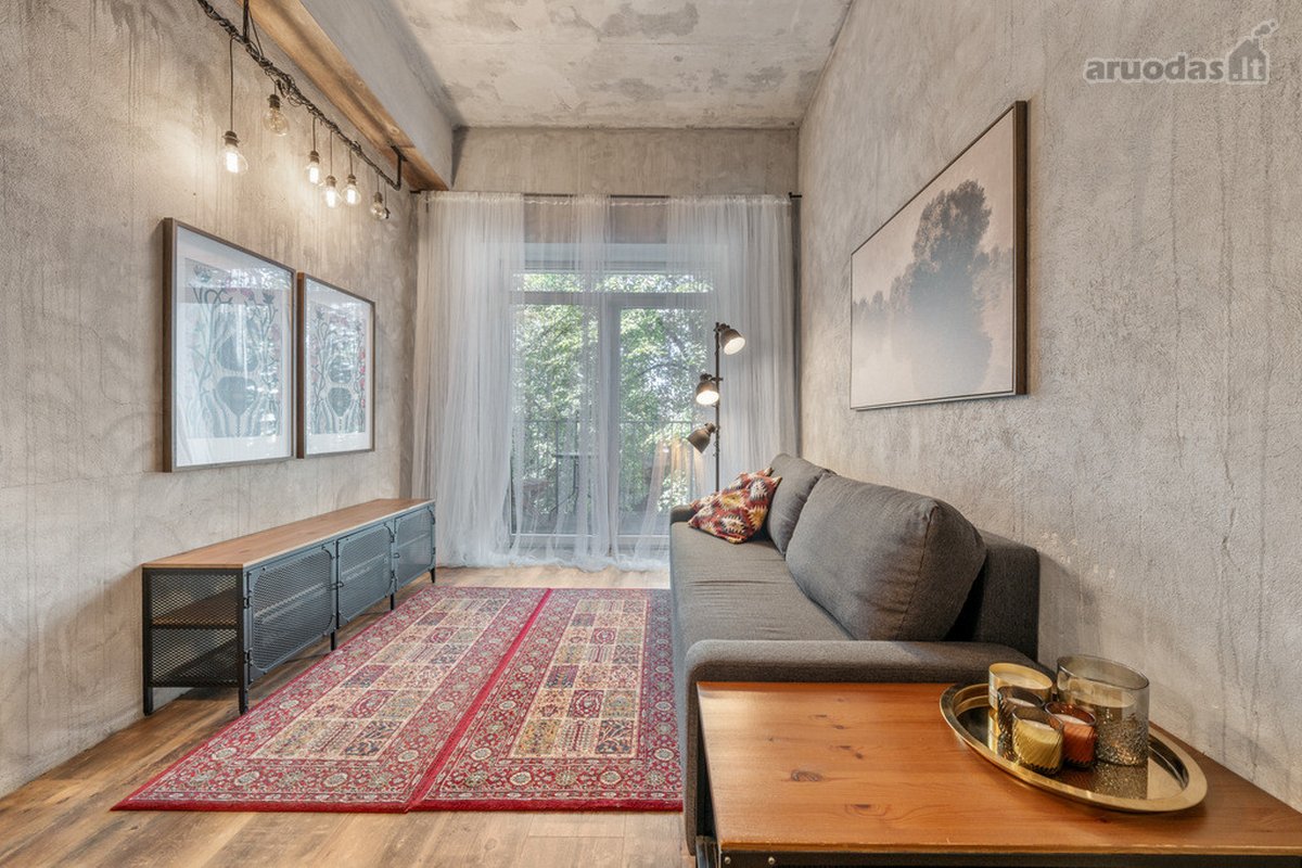 Gera vieta, aukštos lubos ir balkoniukas - - nuotraukos Nr. 7