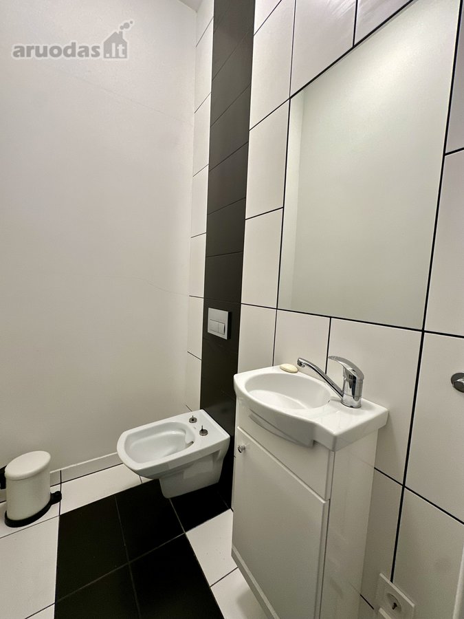 Suremontuotas 3 kambarių butas Kauno centre - nuotraukos Nr. 12