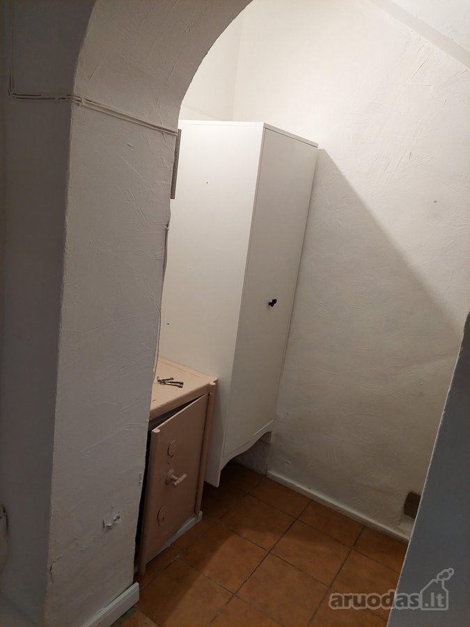 32 kvm patalpos cokoliniame aukste su atskiru - nuotraukos Nr. 7