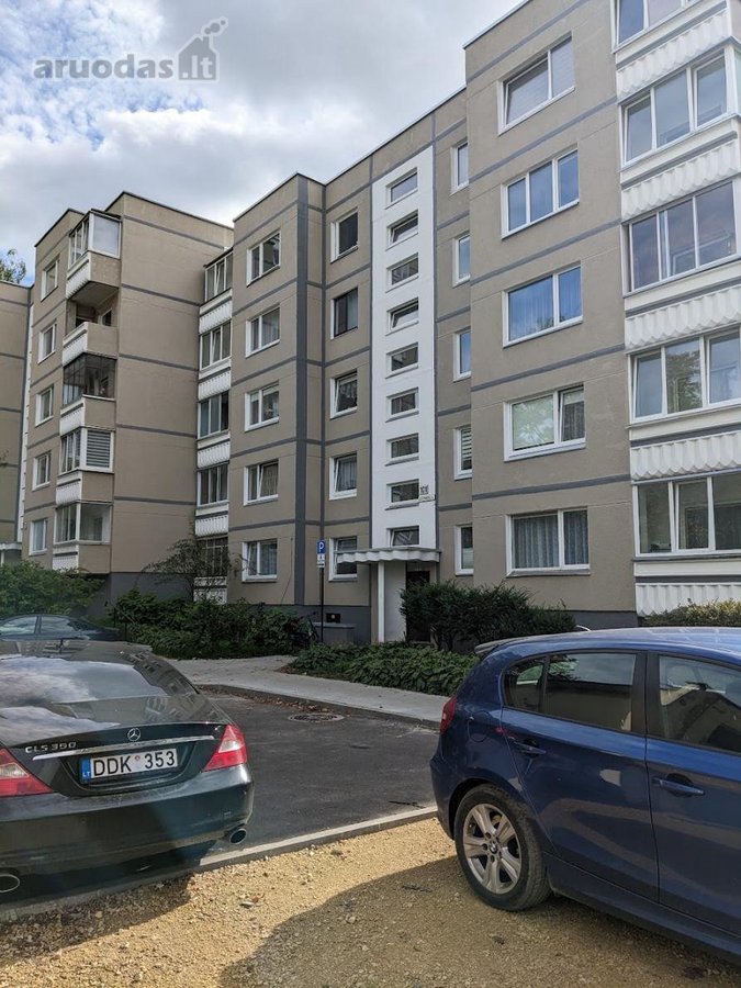 Nuo spalio 1 d. išnuomojamas erdvus, šviesus - nuotraukos Nr. 15