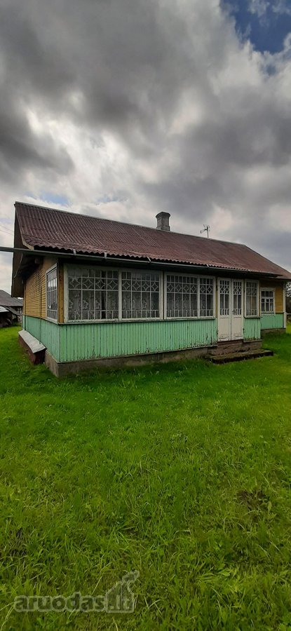 Prie pat yra Koops parduotuvė. - nuotraukos Nr. 5