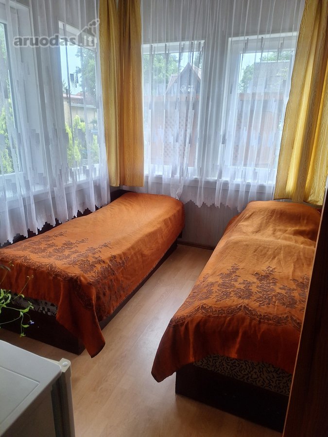 Ramioje miesto vietoje, netoli parko, - nuotraukos Nr. 17
