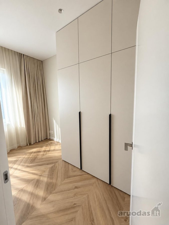 Išnuomojamas ką tik baigtas statyti ir pilnai - nuotraukos Nr. 22